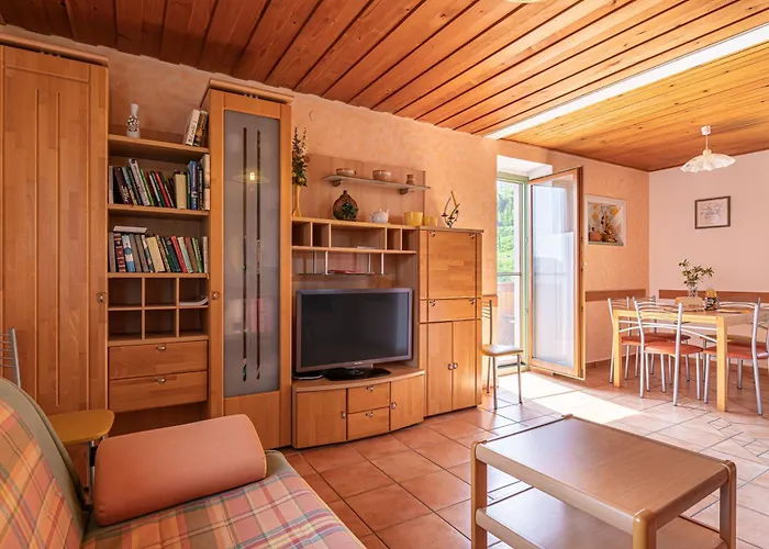 Fun & Games Homestead Lukec - Happy Tatil Evi Kostel