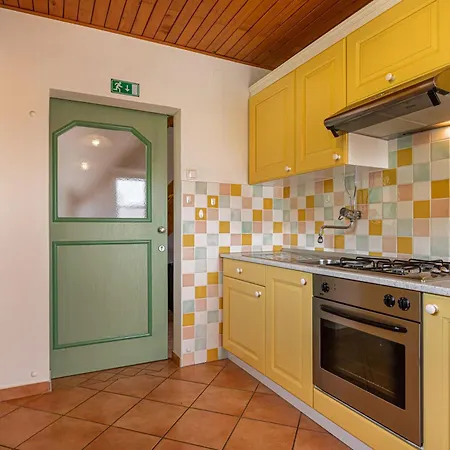 Lukceva Domacija Pocitniska Hisa - Happy 펜션 Kostel