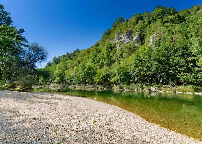 Lukceva Domacija Pocitniska Hisa - Happy * Kostel